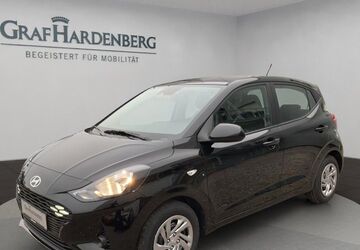 Hyundai i10 2.594 km 15.990 &euro; Landau 76829