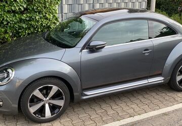 VW Beetle 121.000 km 7.390 &euro; Hamm 59071