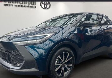 Toyota C-HR 6.500 km 33.490 &euro; Ludwigsburg 71636