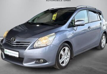 Toyota Verso 201.000 km 6.990 &euro; Weinstadt 71384