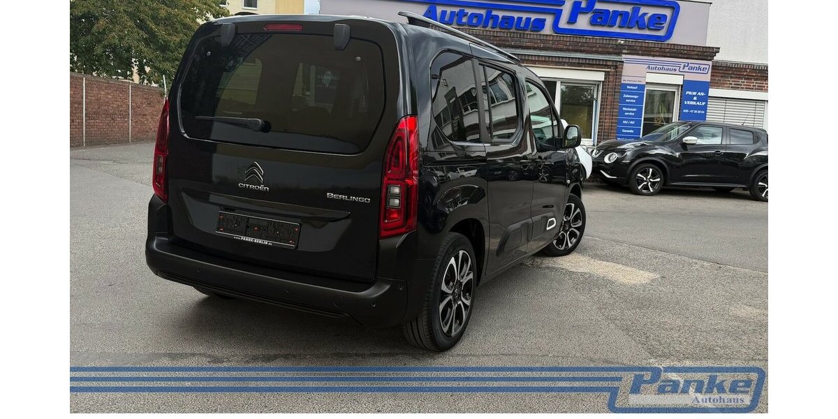 Citroen Berlingo Shine M 130*Pano*SHZ*DAB*NAV*KEYL.*TotW 87.475 km 15.890 &euro; Berlin 13187