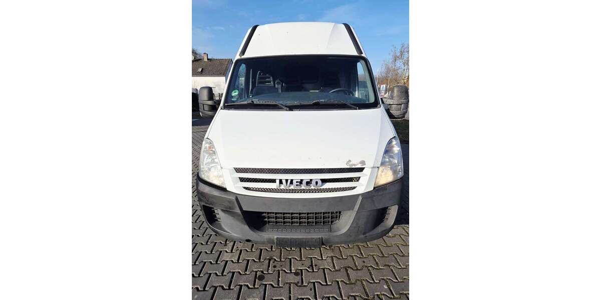IVECO Daily 267.000 km 5.200 &euro; Gelsenkirchen 45886
