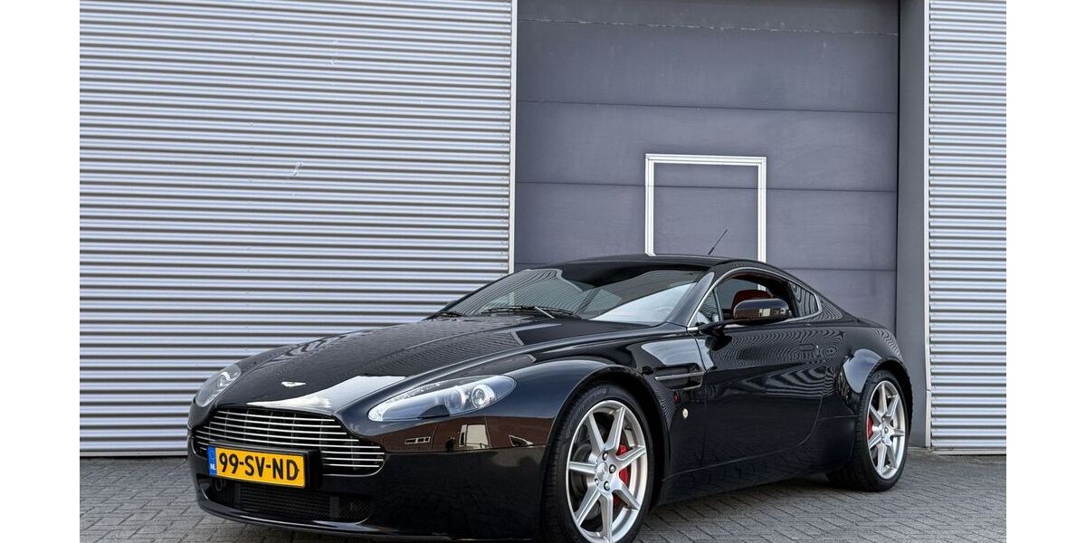 Aston Martin V8 Vantage 92.591 km 39.999 &euro; Oudkarspel 1724B