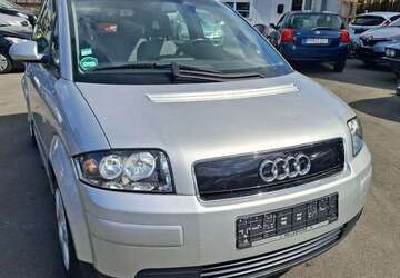 Audi A2 141.000 km 2.490 &euro; Paderborn 33100