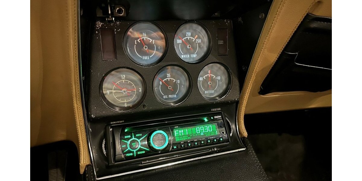 Corvette C3 Stingray 5.7 V8 Targa |Automatik|H-Zulassung| 142.166 km 32.299 &euro; Mainz-Kostheim 55246