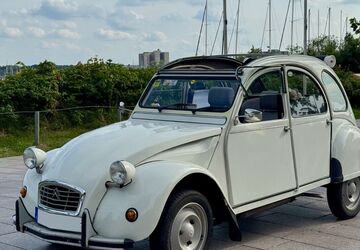 Citroen 2 CV 93.400 km 9.900 &euro; Kiel 24109