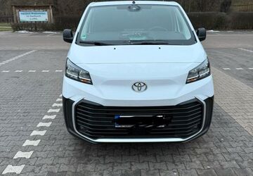 Toyota Proace Verso Electric 6.000 km 31.999 &euro; Lenne 37627