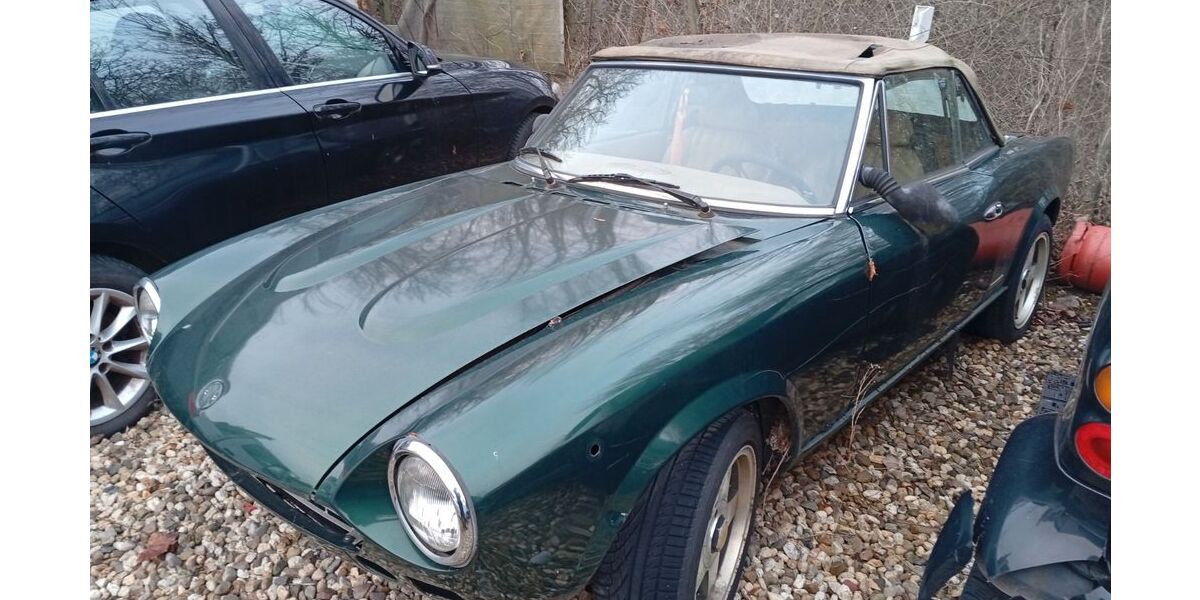 Fiat 124 Spider 75.927 km 8.900 &euro; Meerbusch 40667