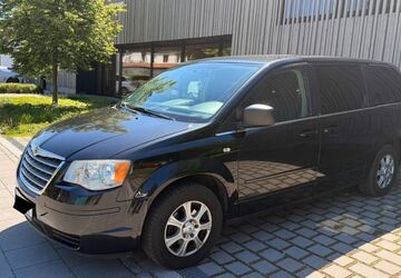 Chrysler Grand Voyager 192.000 km 4.900 &euro; Hohenbrunn 85662