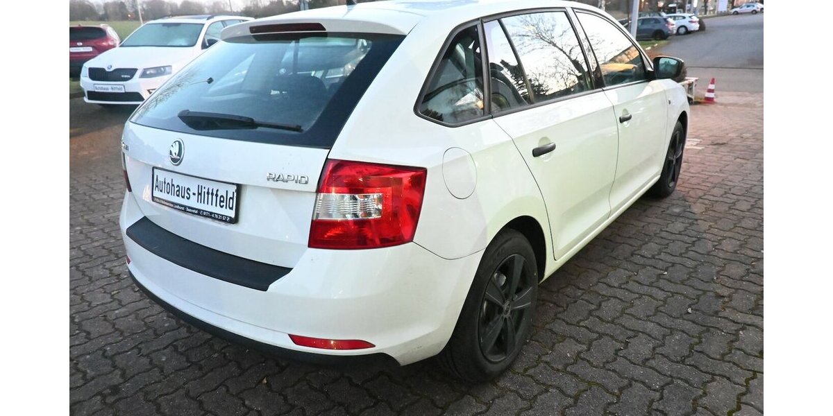 Skoda Rapid Spaceback 1.2 mit NAVI Steuerkette neu!!! 175.000 km 5.600 &euro; Seevetal - Hittfeld 21218