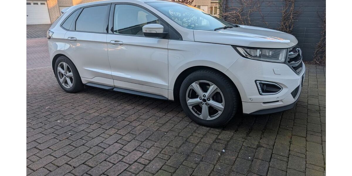 Ford Edge 185.000 km 22.999 &euro; Freren 49832