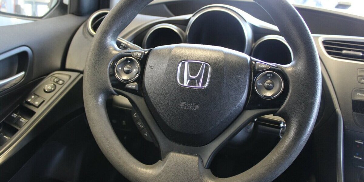 Honda Civic Tourer 1.6 i-DTEC 106.817 km 9.980 &euro; Euskirchen 53881