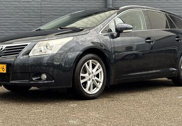 Toyota Avensis 261.348 km 3.450 &euro; Eindhoven 