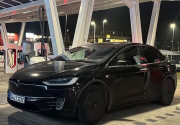 Tesla Model X 203.000 km 21.500 &euro; Wasserlosen 97535