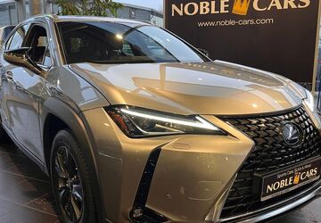 Lexus UX 27.800 km 24.850 &euro; Giessen 35394