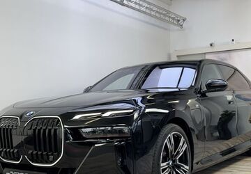 BMW 750 17.700 km 97.789 &euro; Königsbrunn 86343