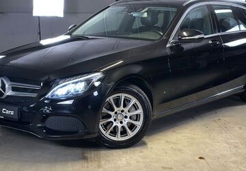 Mercedes-Benz C 250 157.900 km 14.900 &euro; München 81677