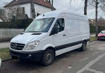 Mercedes-Benz Sprinter 274.105 km 8.900 &euro; München 80636