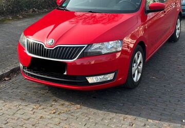 Skoda Rapid 113.500 km 7.400 &euro; Bremen 28329