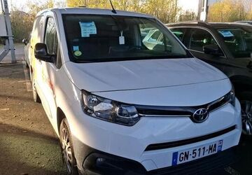 Toyota Proace City 124.000 km 16.990 &euro; Gelsenkirchen 45884