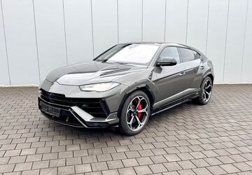 Lamborghini Urus 82.800 km 225.000 &euro; Trier 54295