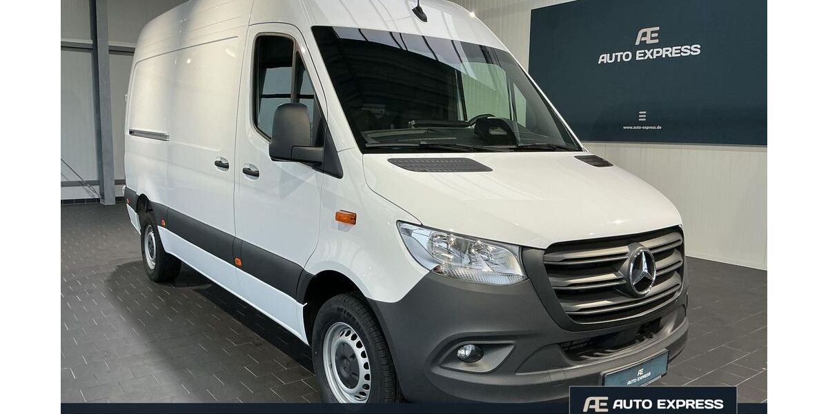 Mercedes-Benz Sprinter 11.081 km 43.911 &euro; Oyten 28876