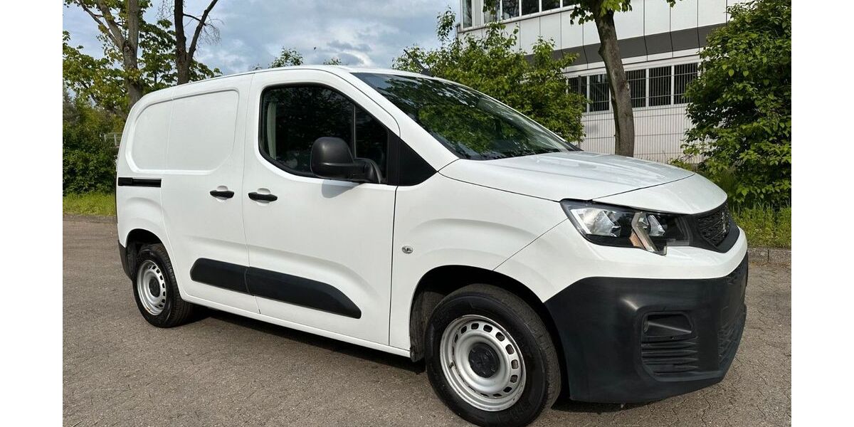 Peugeot Partner 161.000 km 8.925 &euro; Berlin 13597