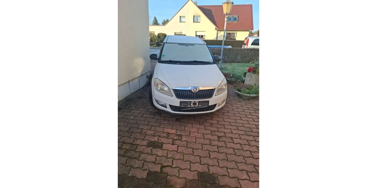 Skoda Praktik 309.000 km 2.999 &euro; Leipzig 04357