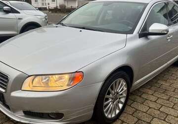 Volvo S80 242.139 km 3.900 &euro; Kirchberg 55481