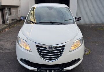 Lancia Ypsilon 190.000 km 2.200 &euro; Metzingen 72555