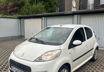 Peugeot 107 93.000 km 5.400 &euro; Wuppertal 42105