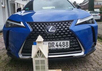 Lexus UX 40.000 km 27.200 &euro; rheinfelden 79618