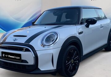 Mini Cooper SE 14.601 km 20.490 &euro; Oldenburg 26135