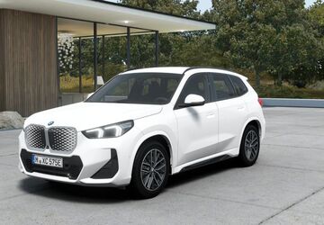 BMW iX1 18.000 km 39.860 &euro; Öhringen 74613