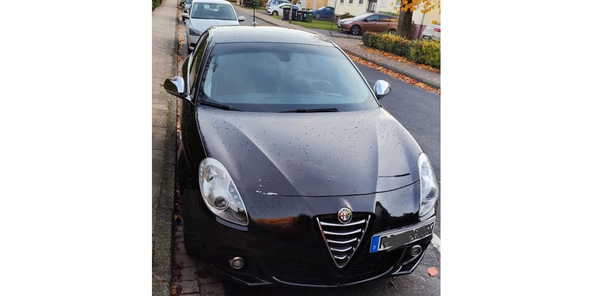 Alfa Romeo Giulietta 165.000 km 7.700 &euro; Munster 29633