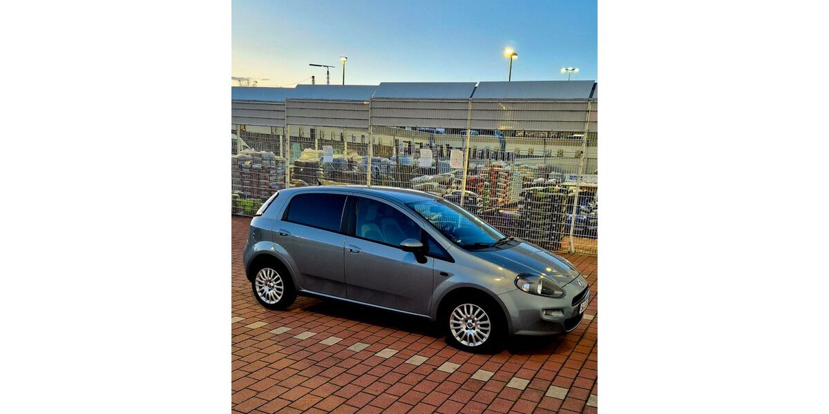 Fiat Punto Evo 132.000 km 5.690 &euro; Stuttgart 70619