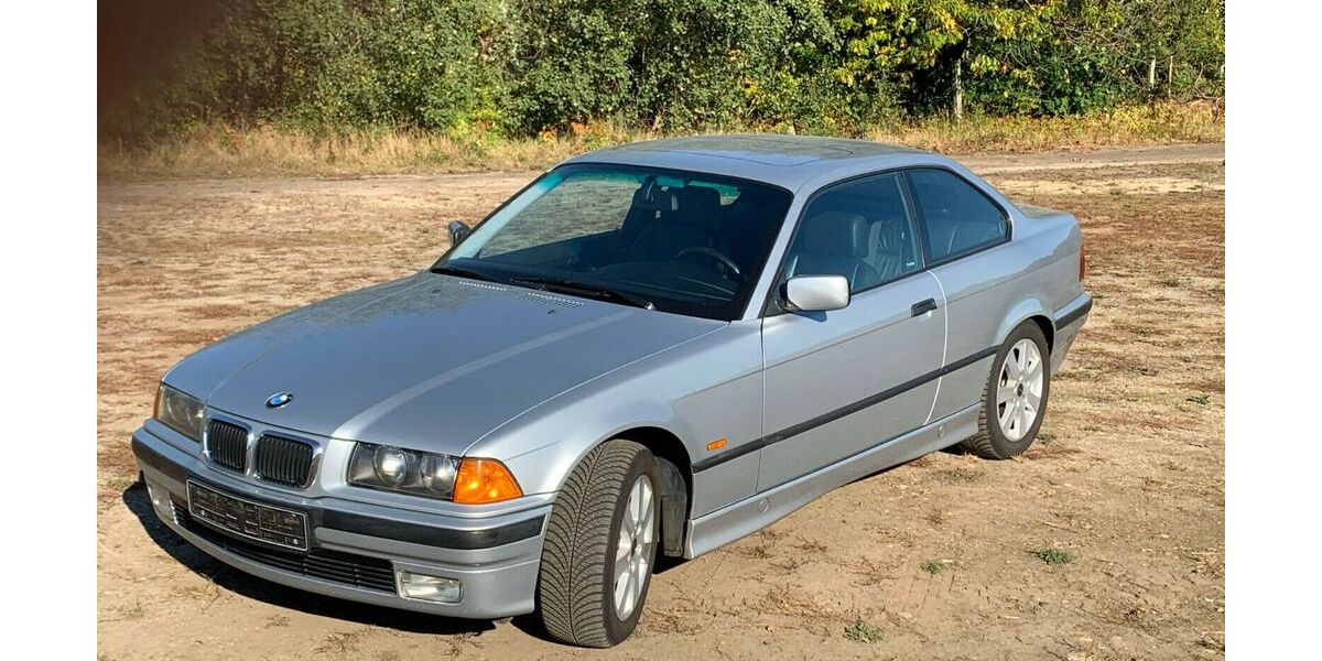 BMW 323 132.000 km 15.999 &euro; Senftenberg 01968