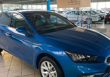 Seat Leon 2.750 km 25.490 &euro; Batzhausen 92358