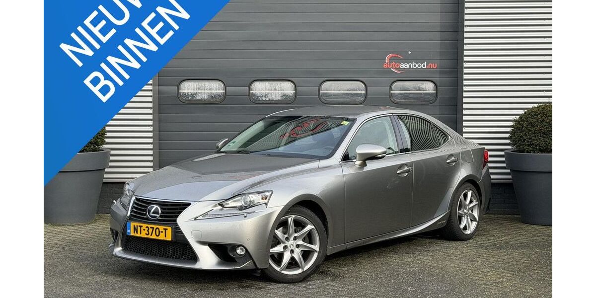 Lexus IS 300 307.059 km 14.733 &euro; Boekel 5427 
