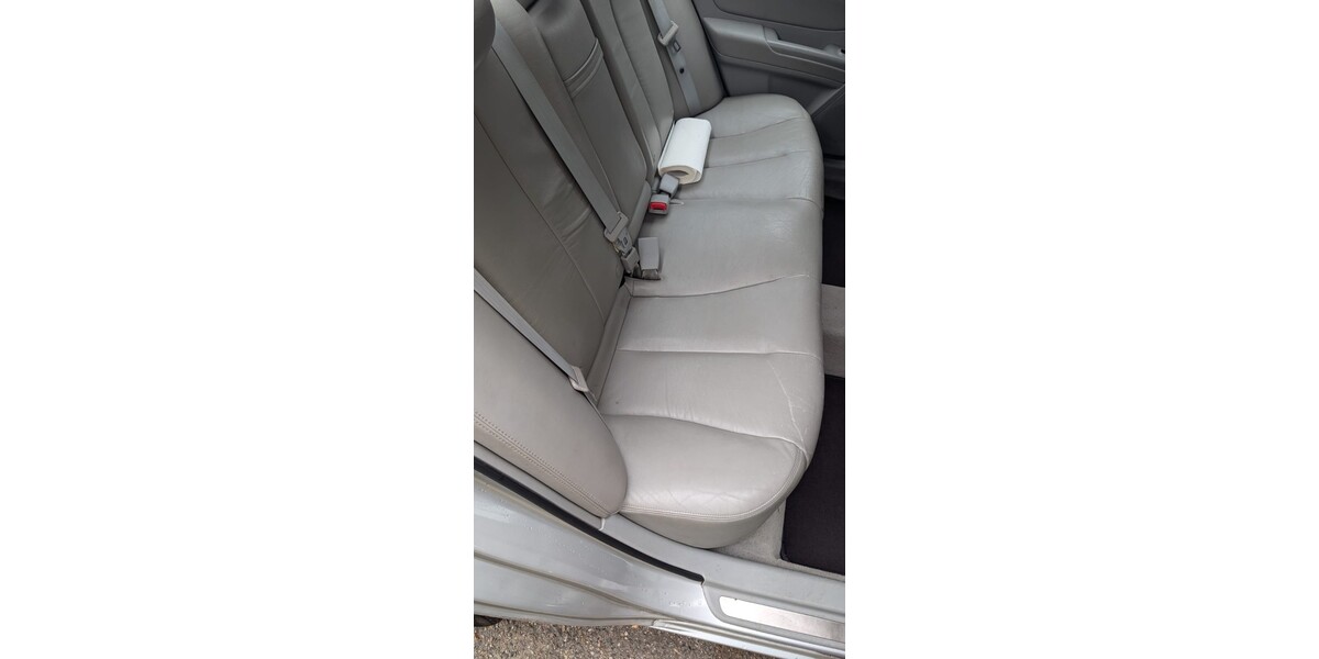 Hyundai Sonata 138.400 km 2.700 &euro; Stuttgart 70173