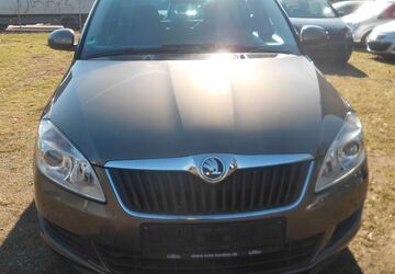 Skoda Roomster 161.000 km 5.999 &euro; Hemmoor 21745