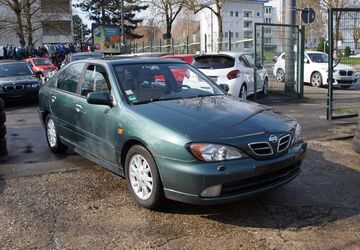 Nissan Primera 195.000 km 1.450 &euro; Bochum 44793