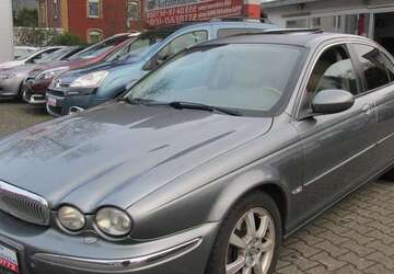Jaguar X-Type 290.000 km 2.450 &euro; Kreuztal 57223