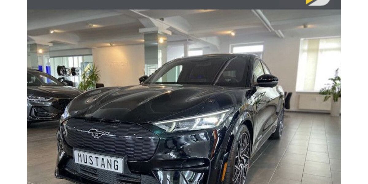 Ford Mustang Mach-E 9.650 km 49.900 &euro; Mannheim 68219