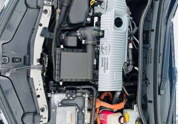 Toyota Auris 79.000 km 12.500 &euro; Bad Endorf 83093