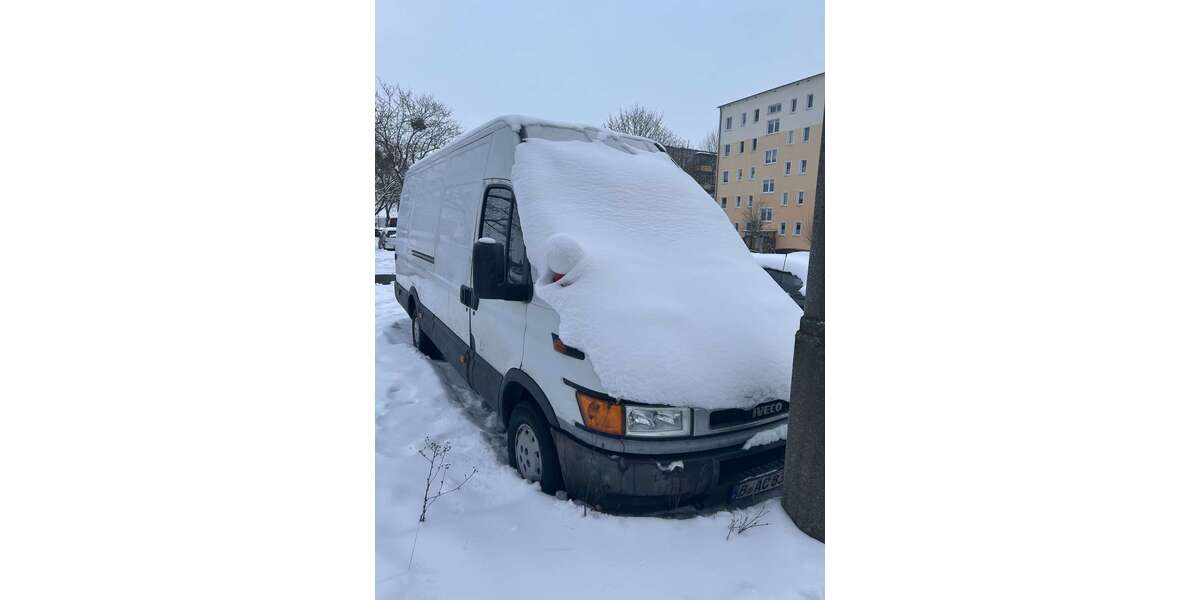 IVECO Daily 196.000 km 4.600 &euro; Leinefelde-Worbis 37327