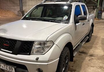 Nissan Navara 178.000 km 10.000 &euro; Erfurt 99087