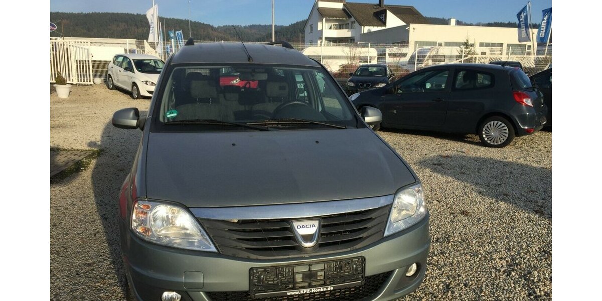Dacia Logan MCV,Laureate 1.5 dCi,el.Fh,AHK,Tüv Neu! 174.000 km 3.999 &euro; Himmelkron 95502