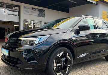 Opel Grandland (X) 50.800 km 25.990 &euro; Bad Wildungen 34537