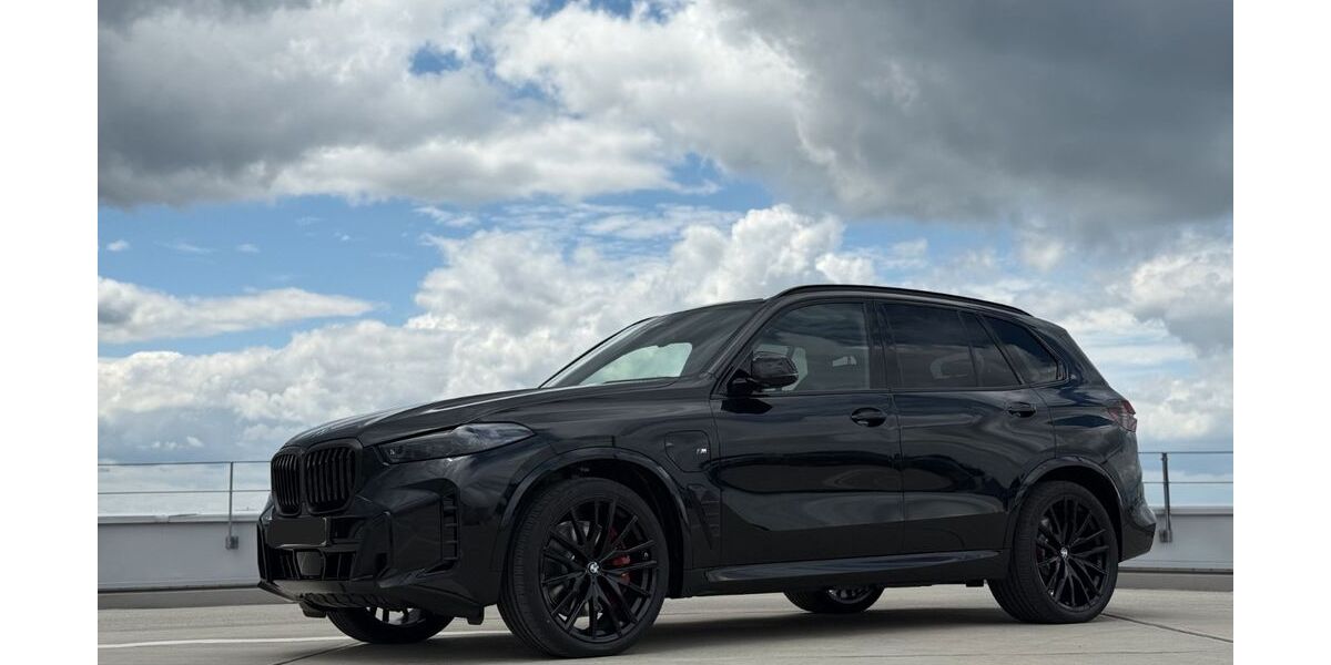 BMW X5 12.000 km 95.900 &euro; München 80807